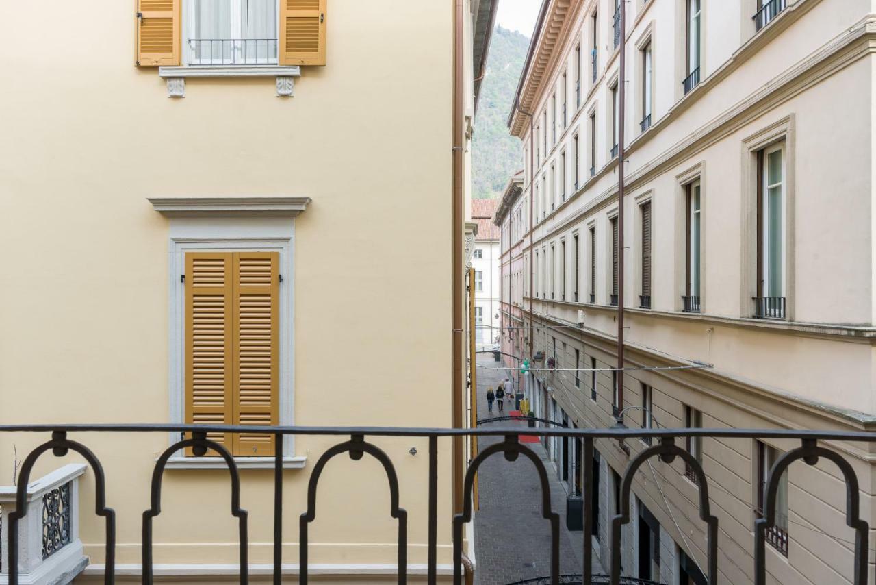 Duomo Luxury Suite - By Myhomeincomo Exterior foto