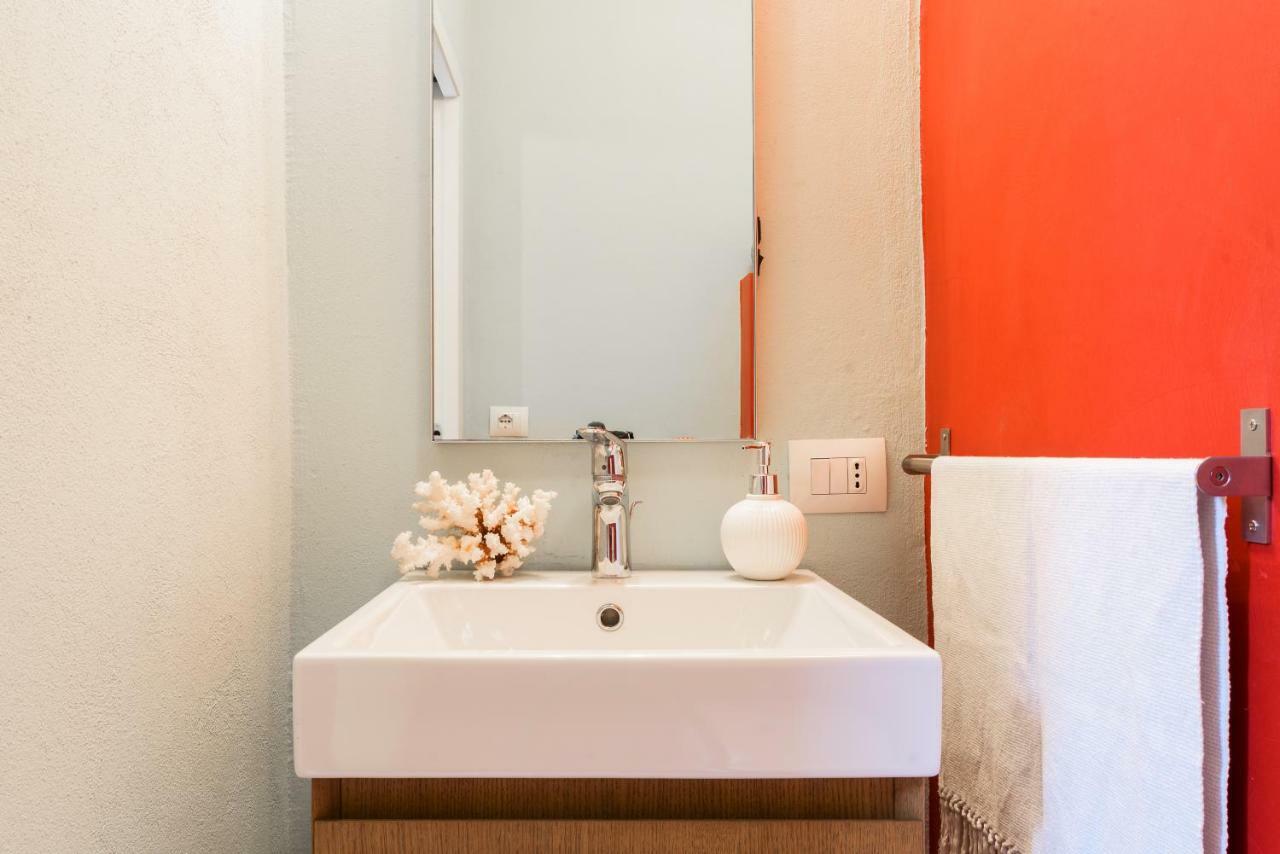 Duomo Luxury Suite - By Myhomeincomo Exterior foto